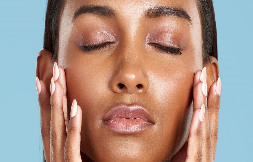Caroline Sturken How Can You Get a Facial Massage Done At Home