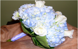 Tips to Create a Stunning Winter Wedding Bouquet