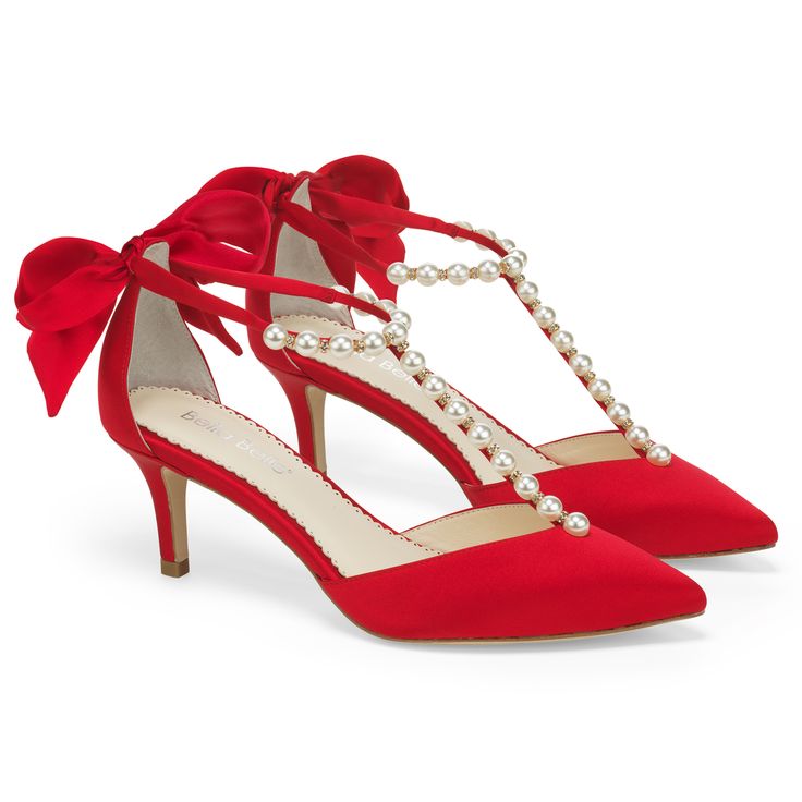Fashionable and Glamorous: Kitten Heel Wedding Shoes