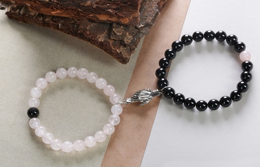 Couple Bracelets: The Perfect Gift for Him and Her Couple Bracelets: The Perfect Gift for Him and Her
